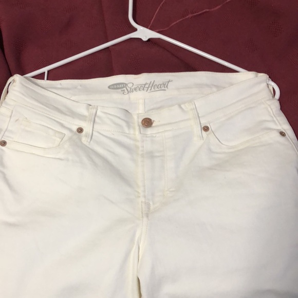 NWOT OLD NAVY SWEETHEART JEANS🌟Vanilla white colour, size 8R skinny. - Picture 2 of 7